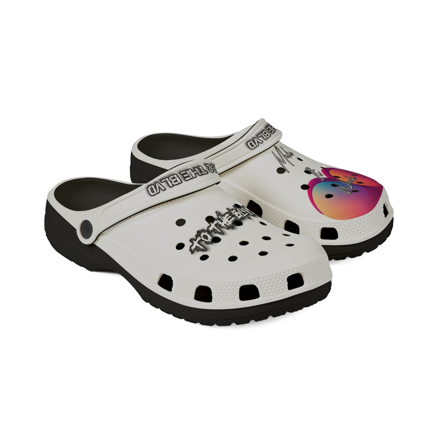 Street stylish AVE 2 The BLVD Crocs